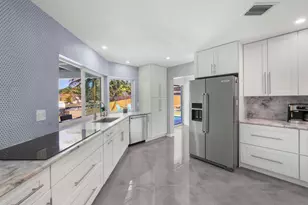 6797 Bayshore Dr, Lake Worth, FL 33462 - Photo 9