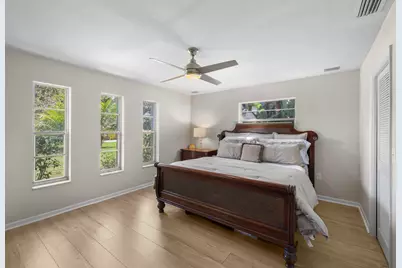 6797 Bayshore Drive, Lake Worth, FL 33462 - Photo 25