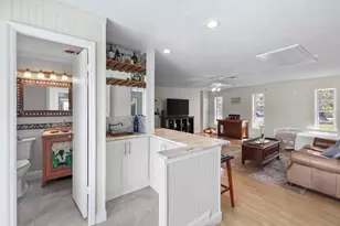 6797 Bayshore Dr, Lake Worth, FL 33462 - Photo 13
