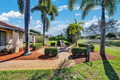 5362 Piping Rock Drive, Boynton Beach, FL 33437 - Photo 9