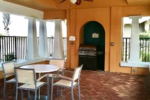 500 Pacific Grove Dr, West Palm Beach, FL 33401 - Photo 23