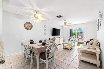 2121 NE 1st Court #202, Boynton Beach, FL 33435 - Photo 9