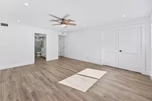 1206 S Lake Dr, Lantana, FL 33462 - Photo 19