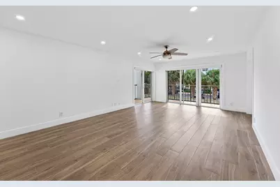 1206 S Lake Drive #203, Lantana, FL 33462 - Photo 7