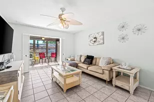 2121 NE 1st Ct, Boynton Beach, FL 33435 - Photo 13