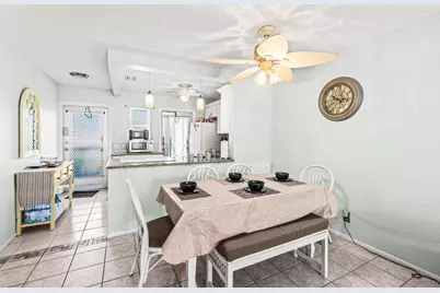 2121 NE 1st Court #202, Boynton Beach, FL 33435 - Photo 11