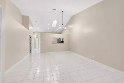 8298 Via Di Veneto, Boca Raton, FL 33496 - Photo 9