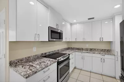 512 Ocean Dunes Circle, Jupiter, FL 33477 - Photo 3