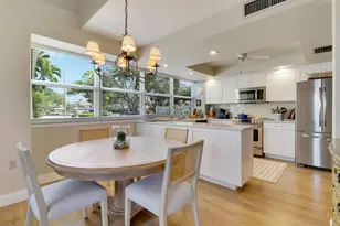 8115 Northboro Ct, Lake Clarke Shores, FL 33406 - Photo 7