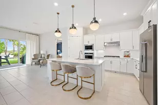 12509 Triumph Ln, Palm Beach Gardens, FL 33412 - Photo 5