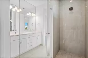613 Windward Cir N, Boynton Beach, FL 33435 - Photo 21