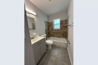 1777 Highland Avenue #B, Vero Beach, FL 32960 - Photo 9