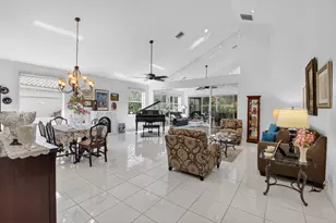 11893 Fountainside Cir, Boynton Beach, FL 33437 - Photo 7