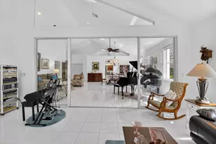 11893 Fountainside Cir, Boynton Beach, FL 33437 - Photo 19