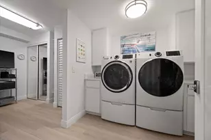 2001 Marina Isle Way, Jupiter, FL 33477 - Photo 35