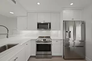 2001 Marina Isle Way, Jupiter, FL 33477 - Photo 17