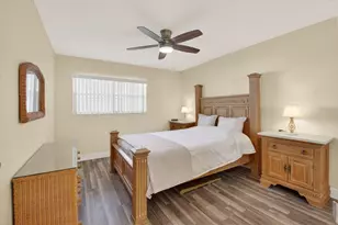 205 Flanders E, Delray Beach, FL 33484 - Photo 7