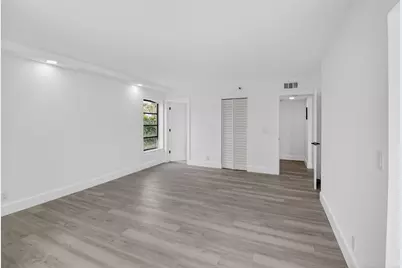 14475 Strathmore Lane #208, Delray Beach, FL 33446 - Photo 13