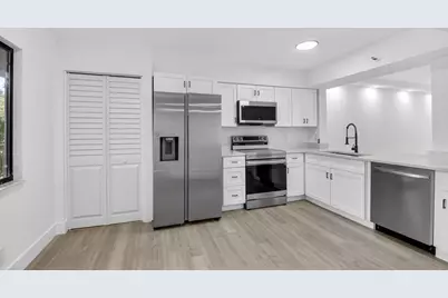 14475 Strathmore Lane #208, Delray Beach, FL 33446 - Photo 3