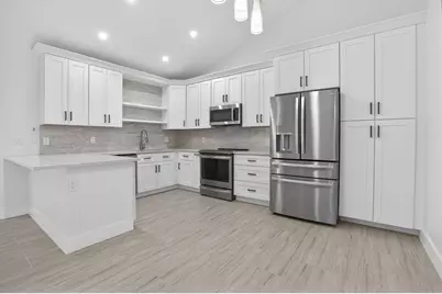 5230 Woodruff Lane, Palm Beach Gardens, FL 33418 - Photo 23