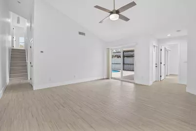 5230 Woodruff Lane, Palm Beach Gardens, FL 33418 - Photo 17