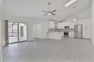 5230 Woodruff Ln, Palm Beach Gardens, FL 33418 - Photo 19