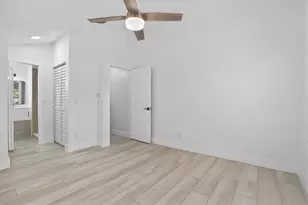 5230 Woodruff Ln, Palm Beach Gardens, FL 33418 - Photo 39