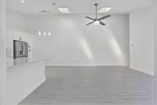 5230 Woodruff Ln, Palm Beach Gardens, FL 33418 - Photo 7