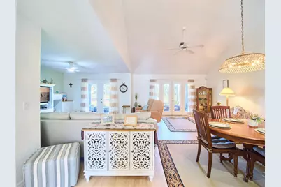 6116 SE Georgetown Place, Hobe Sound, FL 33455 - Photo 11