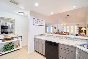 6116 SE Georgetown Pl, Hobe Sound, FL 33455 - Photo 11