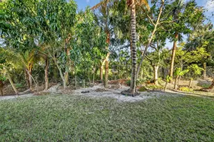 876 Gazetta Way, West Palm Beach, FL 33413 - Photo 53