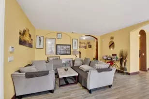 876 Gazetta Way, West Palm Beach, FL 33413 - Photo 7