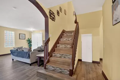 876 Gazetta Way, West Palm Beach, FL 33413 - Photo 21