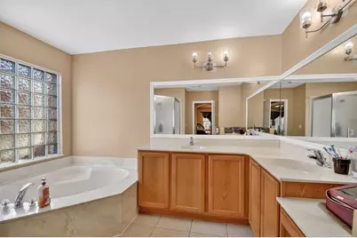 876 Gazetta Way, West Palm Beach, FL 33413 - Photo 29