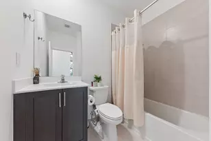 4622 Belgian Ln, Davie, FL 33314 - Photo 25