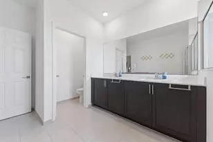 4622 Belgian Ln, Davie, FL 33314 - Photo 19