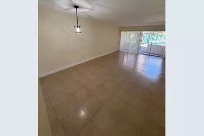 1505 Crescent Circle #C33, Lake Park, FL 33403 - Photo 5