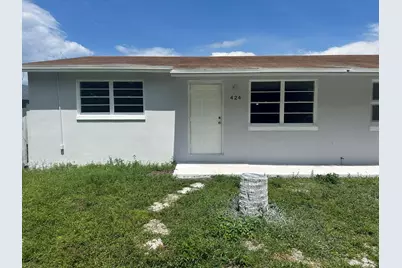 422 Caroline Avenue, West Palm Beach, FL 33413 - Photo 1