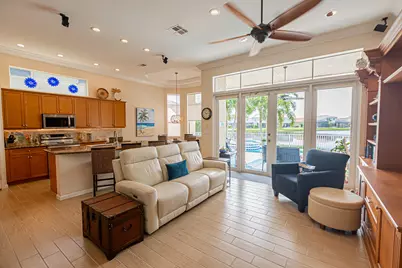 11421 SW Kingslake Circle, Port Saint Lucie, FL 34987 - Photo 11