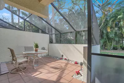 215 Oak Harbour Drive, Juno Beach, FL 33408 - Photo 19