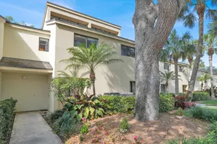 215 Oak Harbour Dr, Juno Beach, FL 33408 - Photo 1