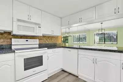 215 Oak Harbour Drive, Juno Beach, FL 33408 - Photo 5