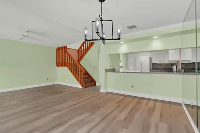 215 Oak Harbour Drive, Juno Beach, FL 33408 - Photo 17