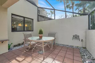 215 Oak Harbour Dr, Juno Beach, FL 33408 - Photo 17