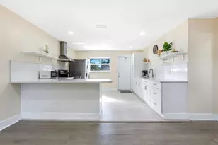 3914 Serubi Ave, Palm Springs, FL 33461 - Photo 7