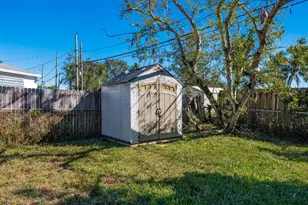 3914 Serubi Ave, Palm Springs, FL 33461 - Photo 21