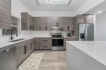 1640 Presidential Way #105, West Palm Beach, FL 33401 - Photo 3