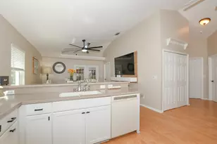 8209 Maidencane Pl, Port Saint Lucie, FL 34952 - Photo 11