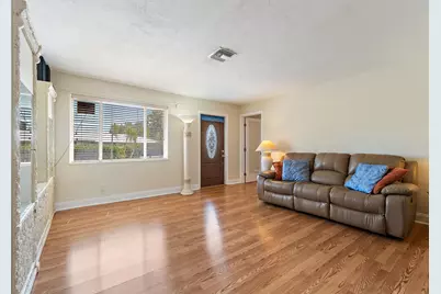 815 W Laird Drive, Jupiter, FL 33458 - Photo 9