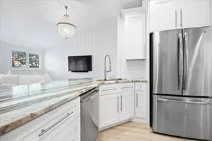 402 Sea Oats Dr, Juno Beach, FL 33408 - Photo 19